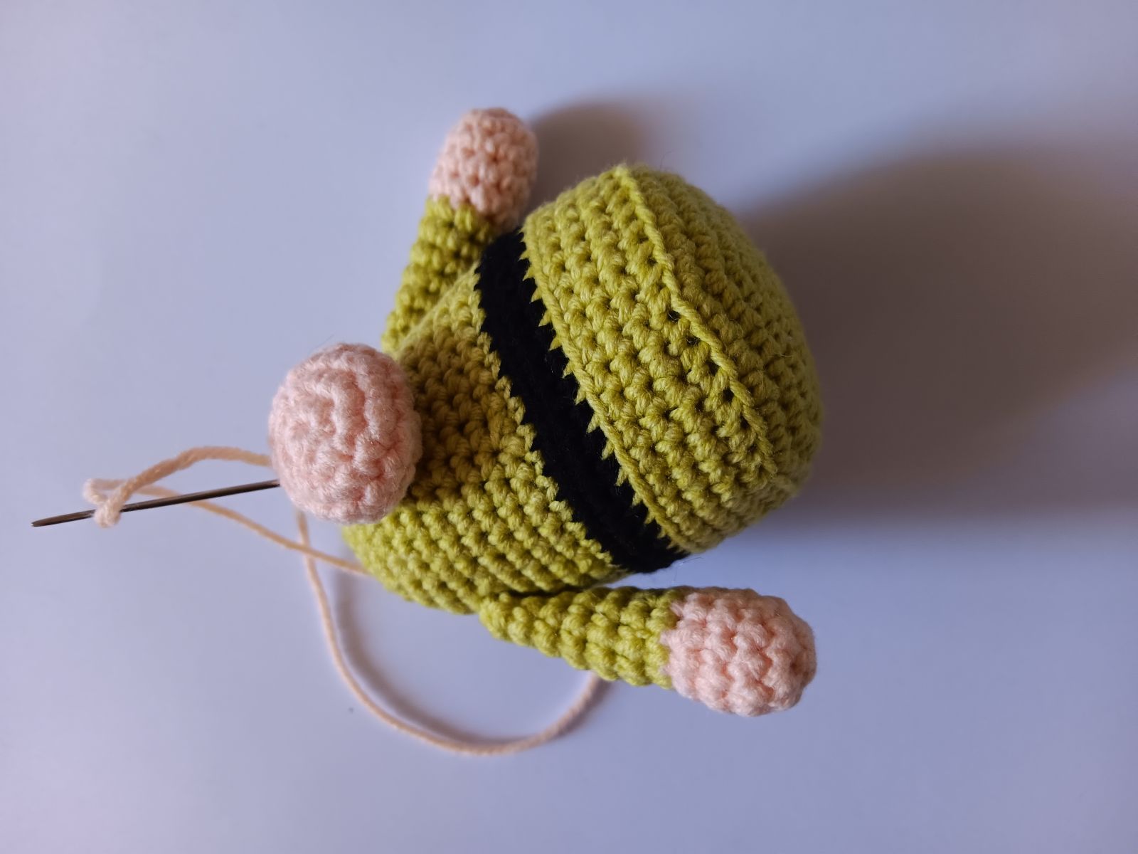 Blog-Inhaltsbild für 'Wichtel häkeln. Kostenlose Häkelanleitung für Karottenwichtel'