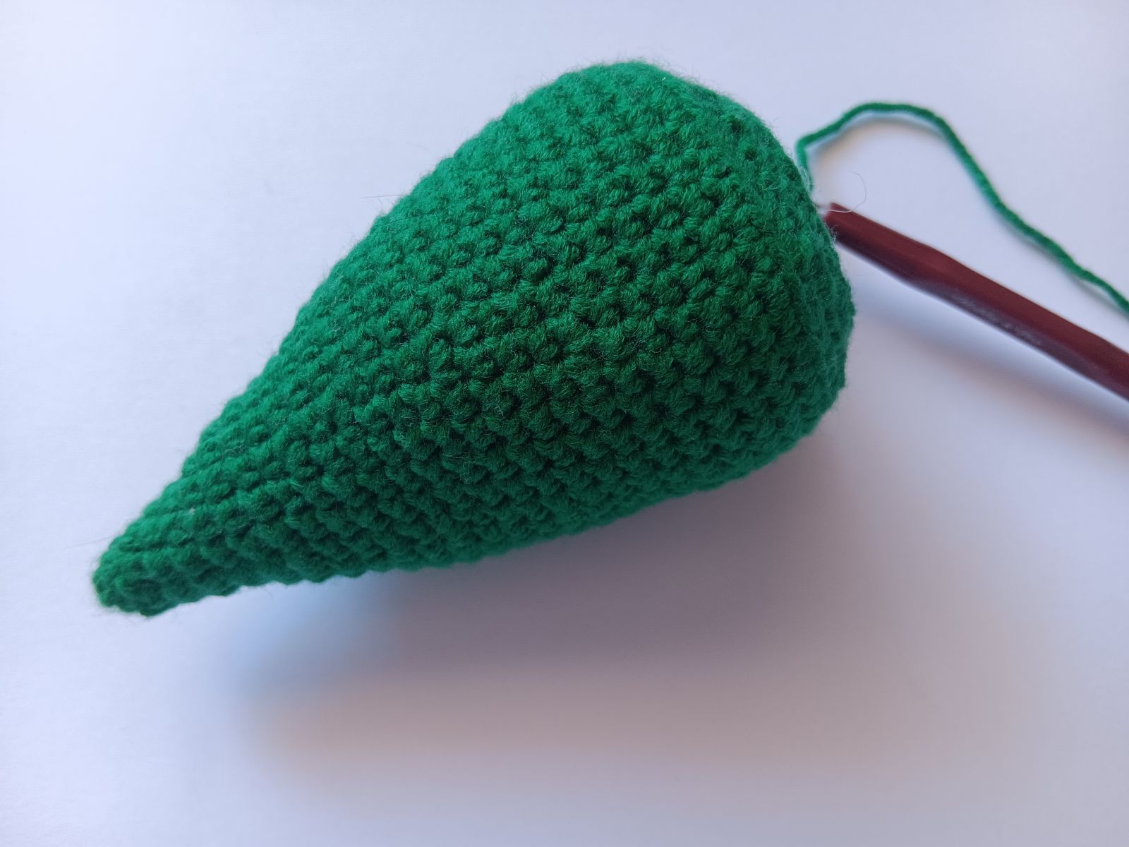 Blog-Inhaltsbild für 'Pilzpuppe häkeln. Kostenlose Häkelanleitung für Fliegenpilzpuppe'