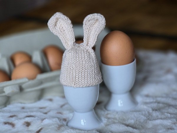 Blog-Inhaltsbild für 'Kostenlose Strickanleitung für Hasen Eierwärmer'