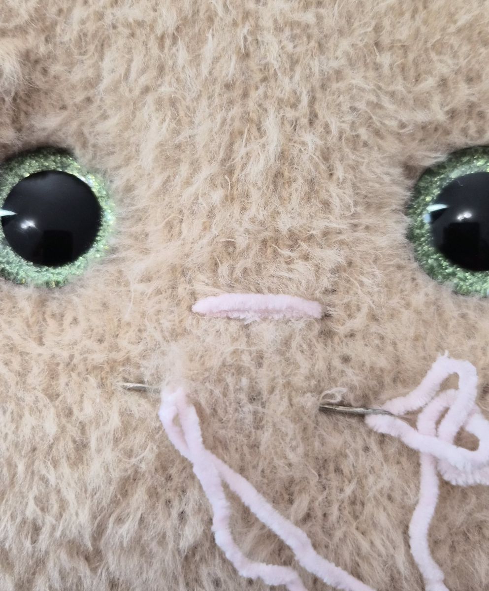 Blog content image for 'Bunny Cushion – Knitting Pattern'