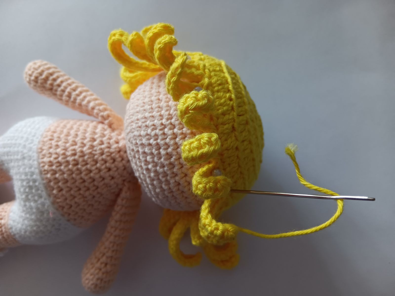 Blog-Inhaltsbild für 'Fliegenpilz-Puppe häkeln. Kostenlose Anleitung'