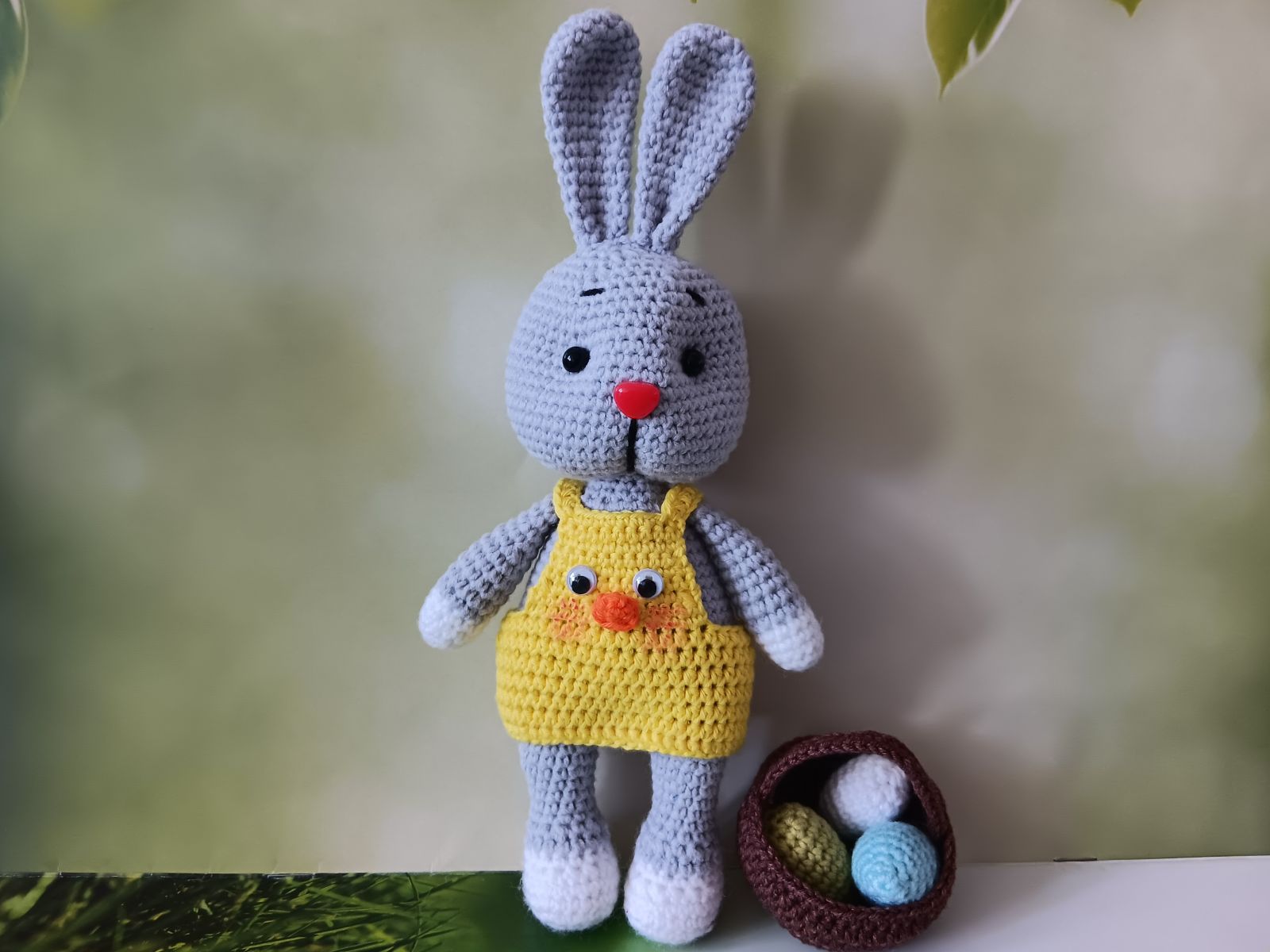 Blog-Inhaltsbild für 'Hase häkeln. Kostenlose Häkelanleitung'