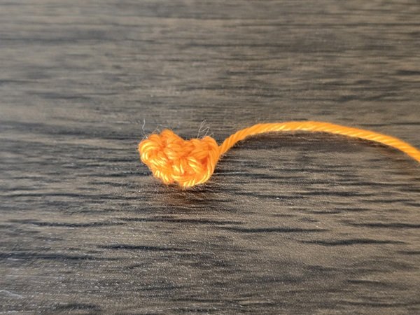 Blog-Inhaltsbild für 'Kostenlose Häkelanleitung für ein Küken'