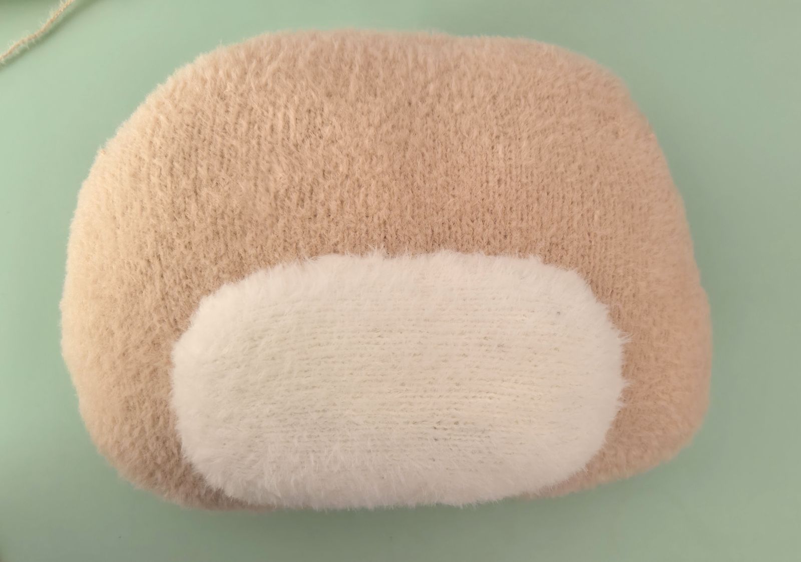 Blog-Inhaltsbild für 'Cuddly Puppy Cushion'