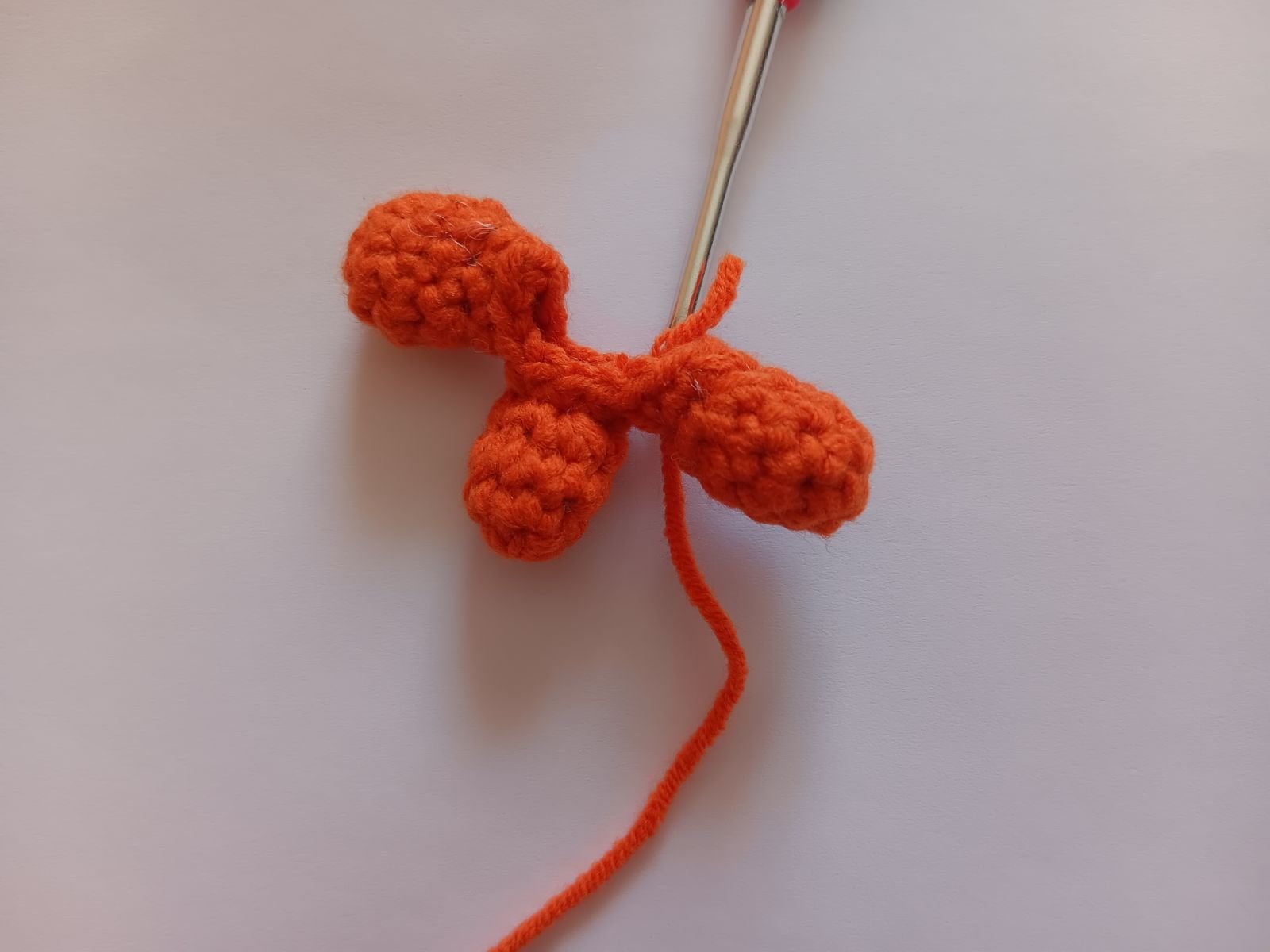 Blog-Inhaltsbild für 'Kostenlose Häkelanleitung. Küken.'