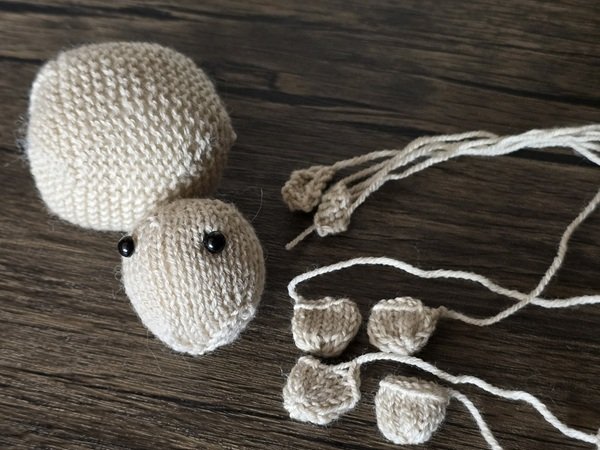 Blog-Inhaltsbild für 'Kostenlose Strickanleitung für ein Schaf'