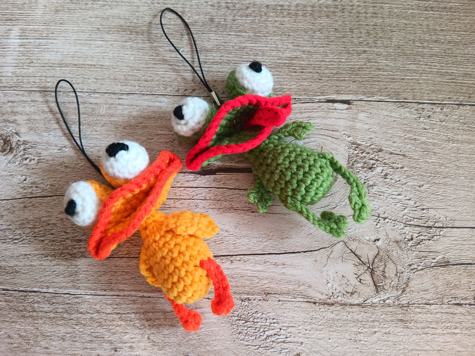 Blog-Inhaltsbild für 'Taschenbaumler häkeln. Kostenlose Anleitung'