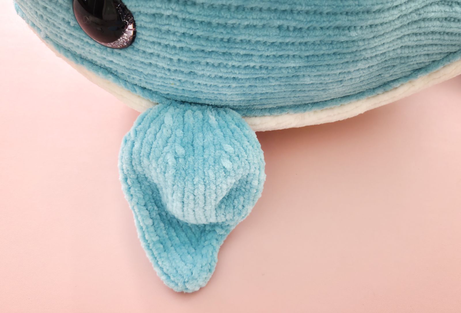 Blog-Inhaltsbild für 'Der Wal – ein weicher Kuschelfreund.'