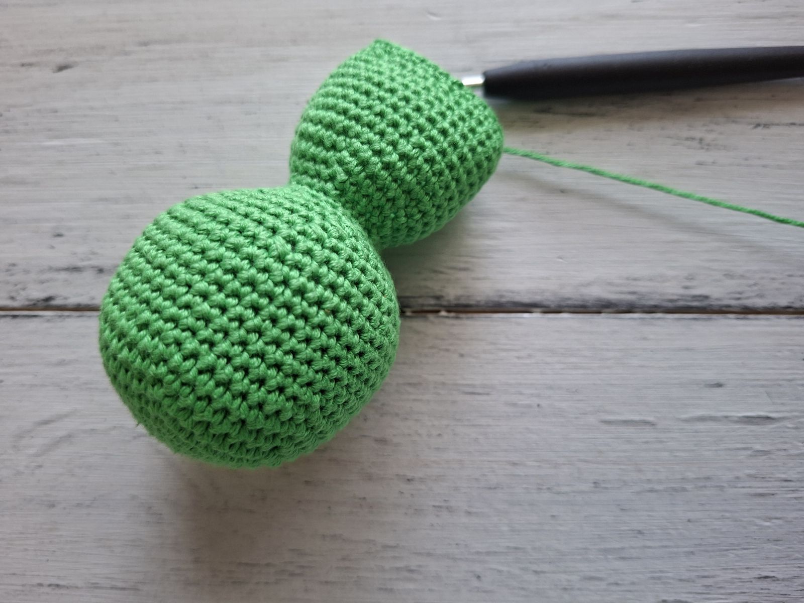 Blog-Inhaltsbild für 'Taschenbaumler häkeln. Kostenlose Anleitung'