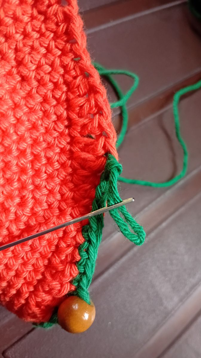 Blog-Inhaltsbild für 'Zitrusfrüchte häkeln als Sommerdeko für Haus und Garten, mit kostenloser Häkelanleitung für Glasabdeckung Orange'