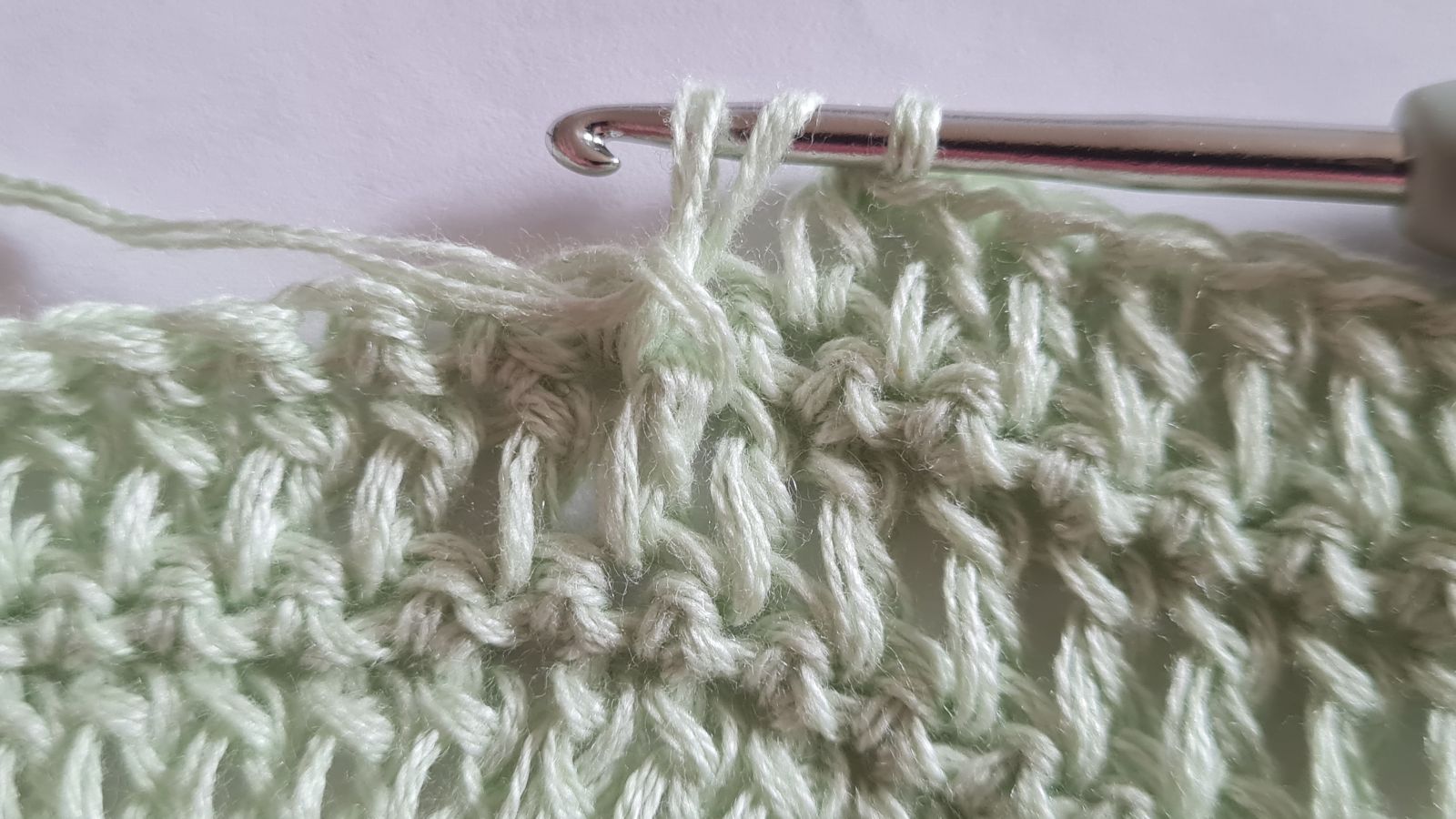 Blog-Inhaltsbild für 'Häkelanleitung: Leichte Mütze oder lässige Longbeanie "Vernetzt"'