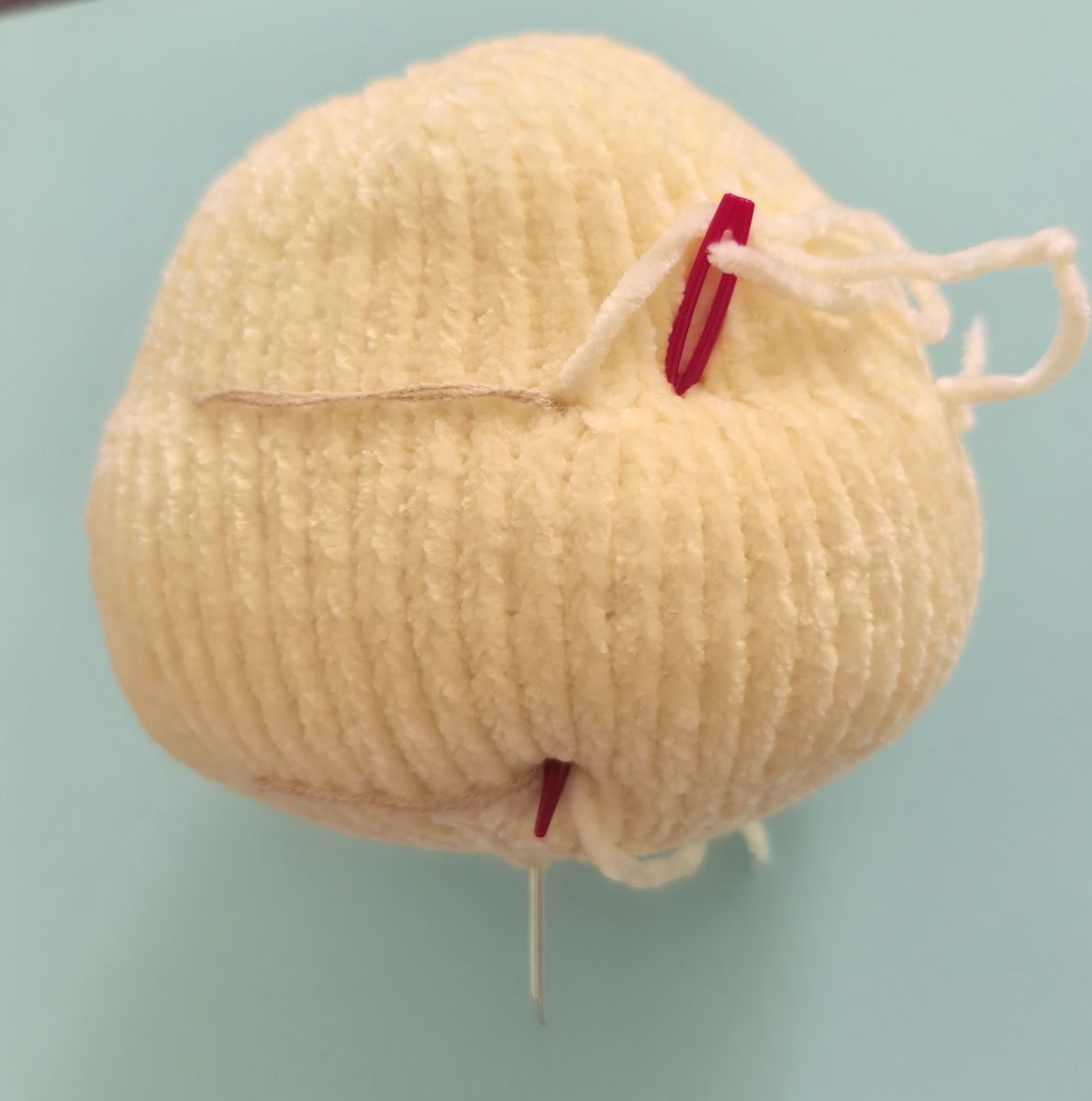 Blog content image for 'The knitted Bee'