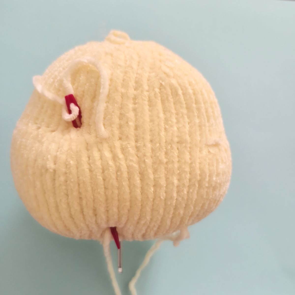 Blog content image for 'The knitted Bee'