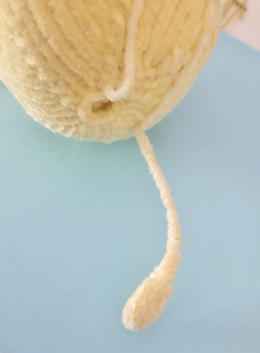 Blog content image for 'The knitted Bee'