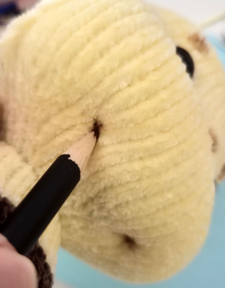 Blog content image for 'The knitted Bee'