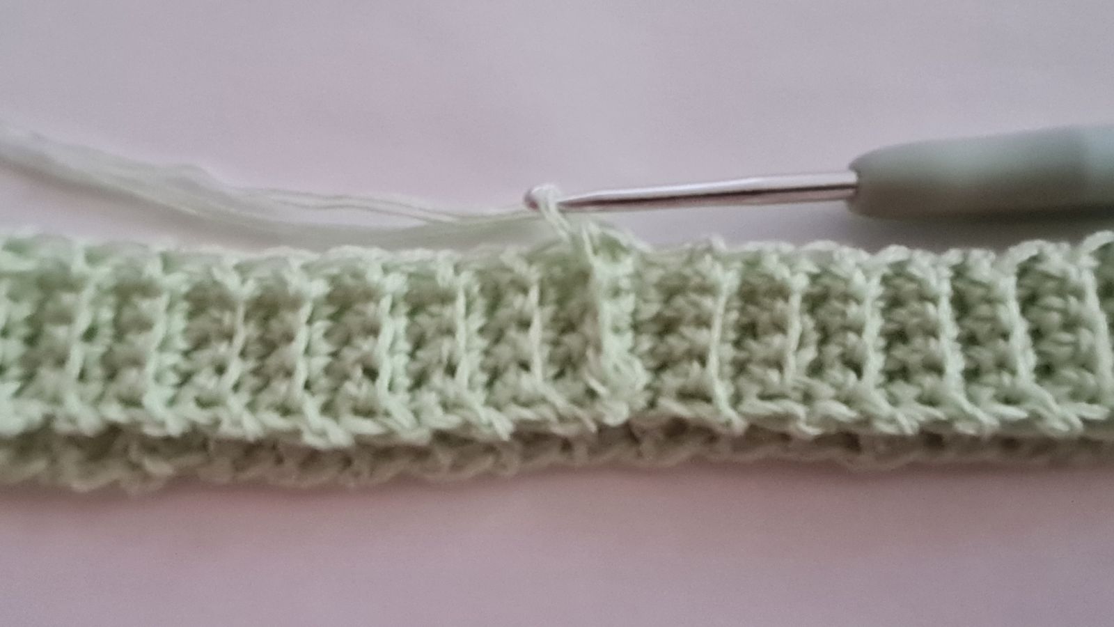 Blog-Inhaltsbild für 'Häkelanleitung: Leichte Mütze oder lässige Longbeanie "Vernetzt"'