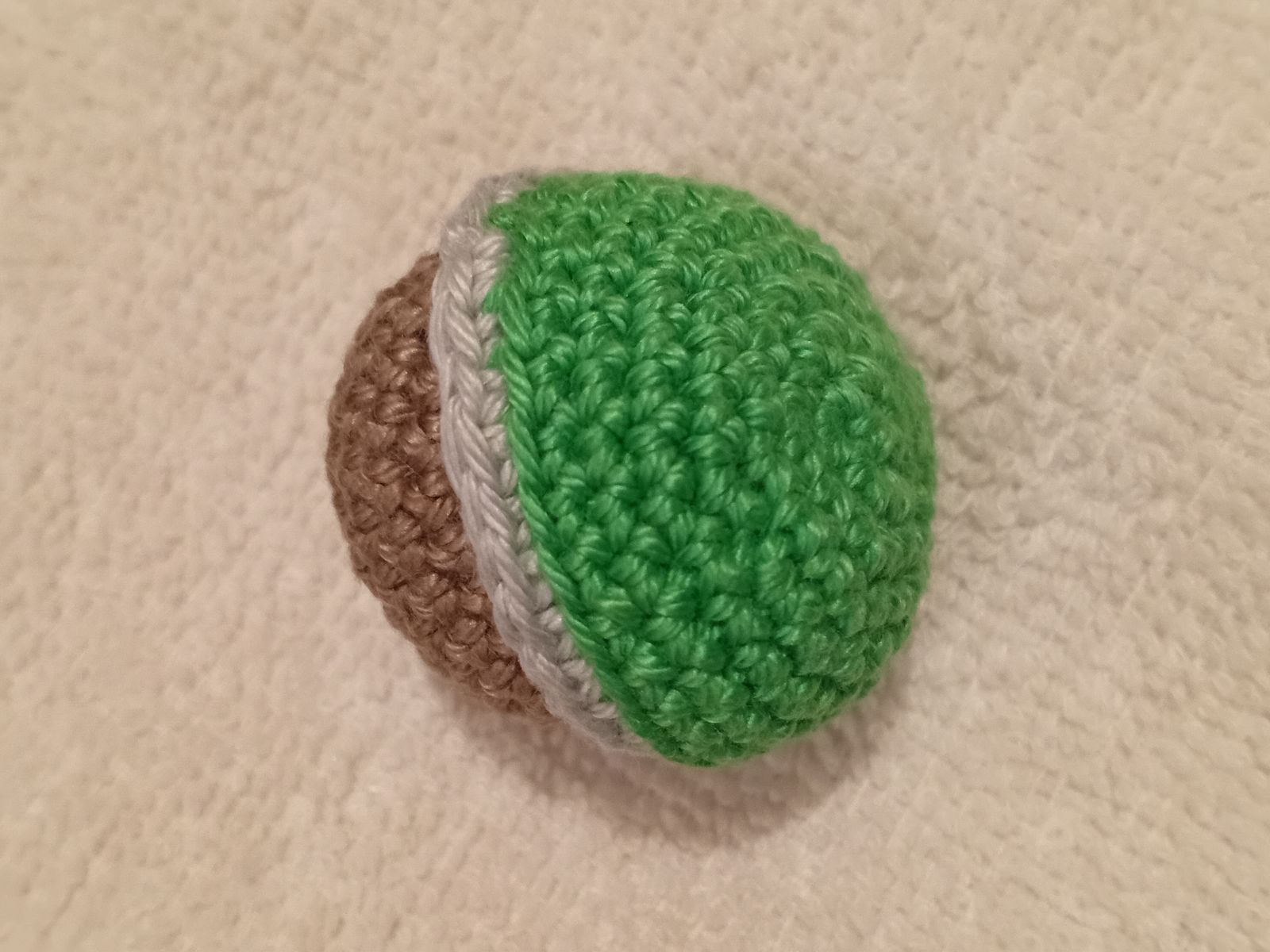 Kleine Kastanie mit Schale