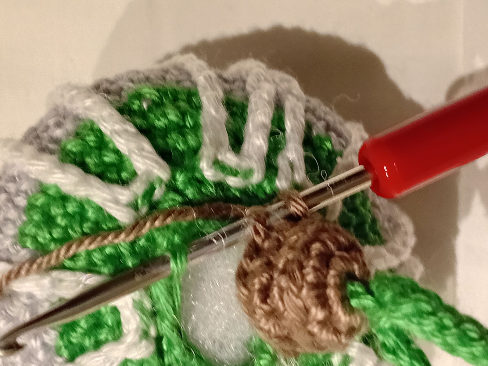 Blog-Inhaltsbild für 'Christbaumkugeln häkeln: 7 Tipps für ein gutes Gelingen'