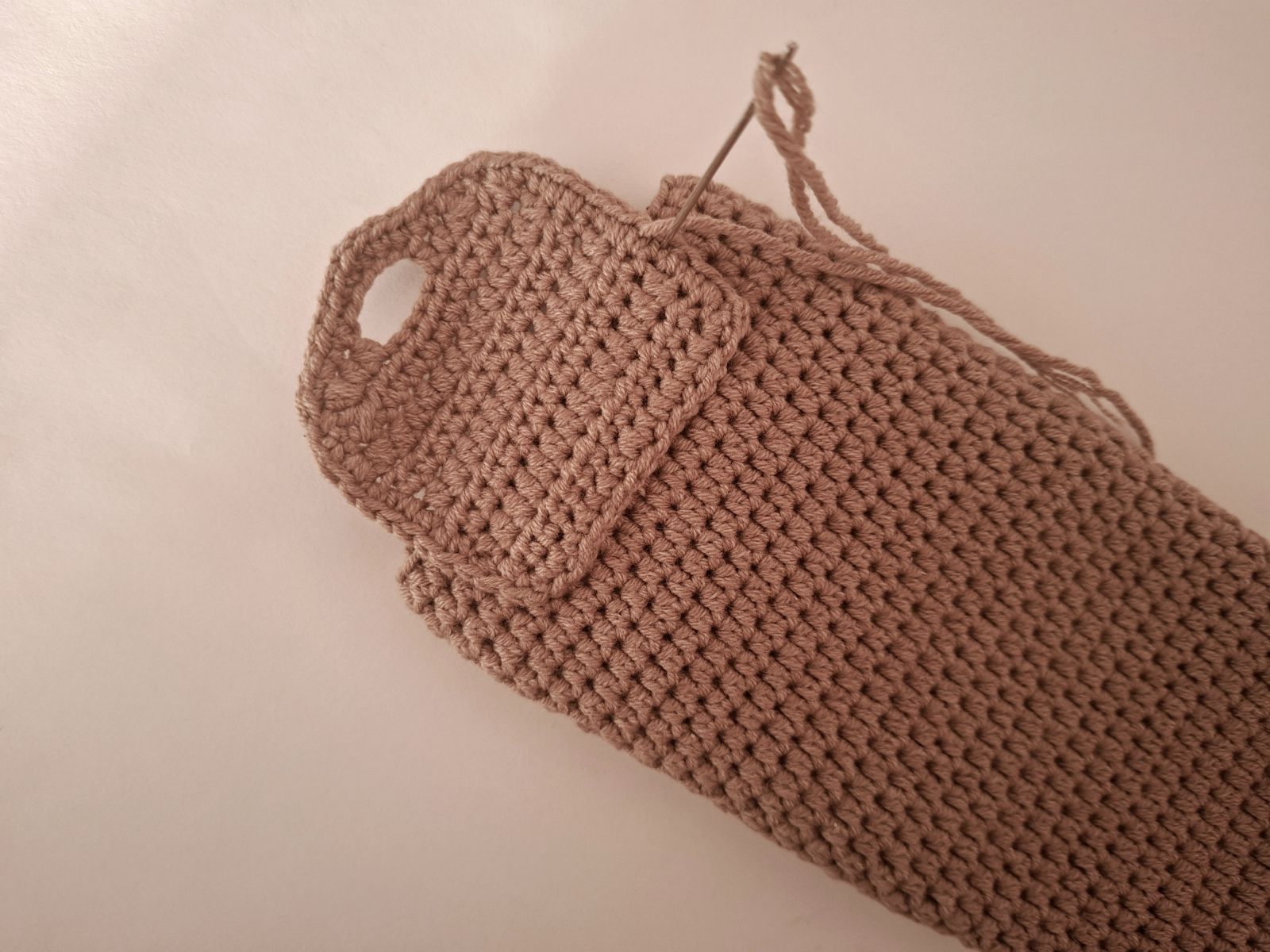 Blog-Inhaltsbild für 'Handytasche mit Fuchs häkeln. Kostenlose Anleitung'