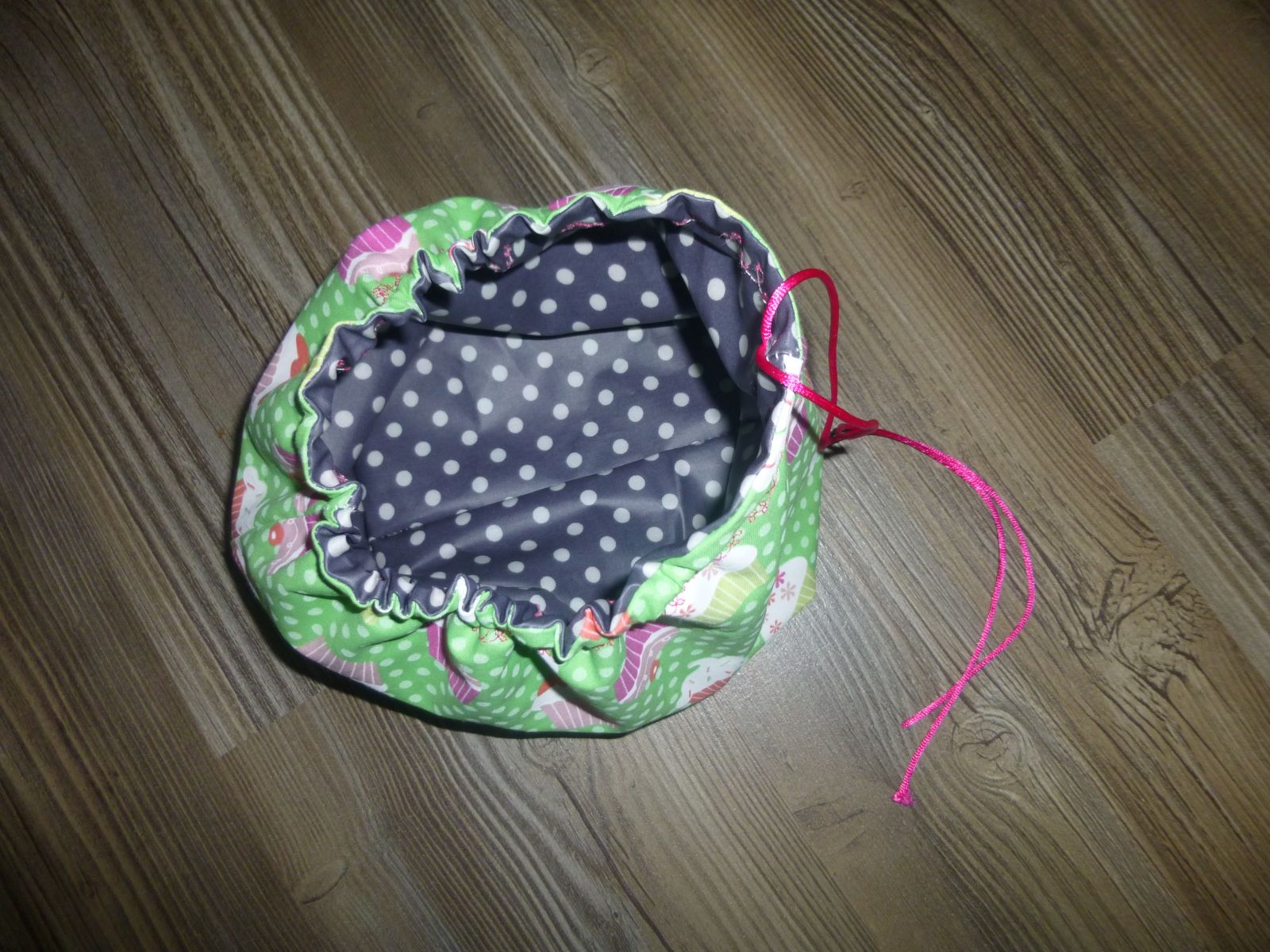 Blog-Inhaltsbild für 'Schöner Geschenke-Beutel (Wendebeutel)'