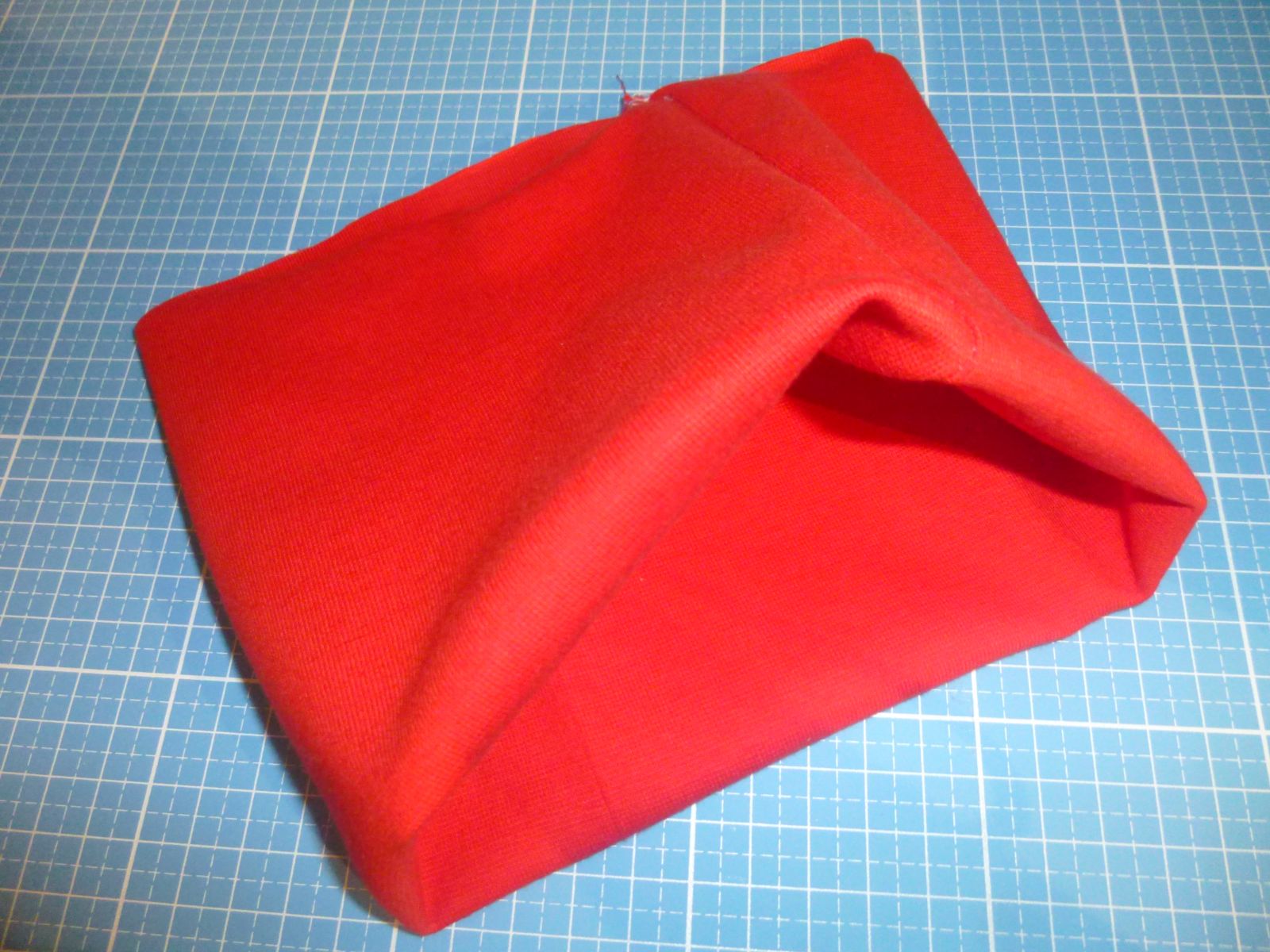 Blog-Inhaltsbild für 'Näh-Anleitung: LaneyART Rüschchen-Jeans-Rock'