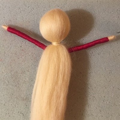 Blog-Inhaltsbild für 'Zarte Fee aus Filz ("Märchenwolle") - Teil 1'