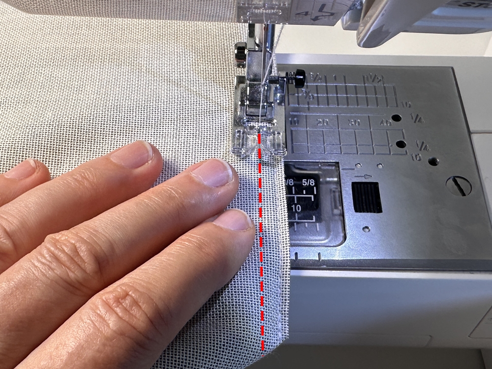 Blog-Inhaltsbild für 'DIY-Projekt: Vintage-Hocker aufhübschen'