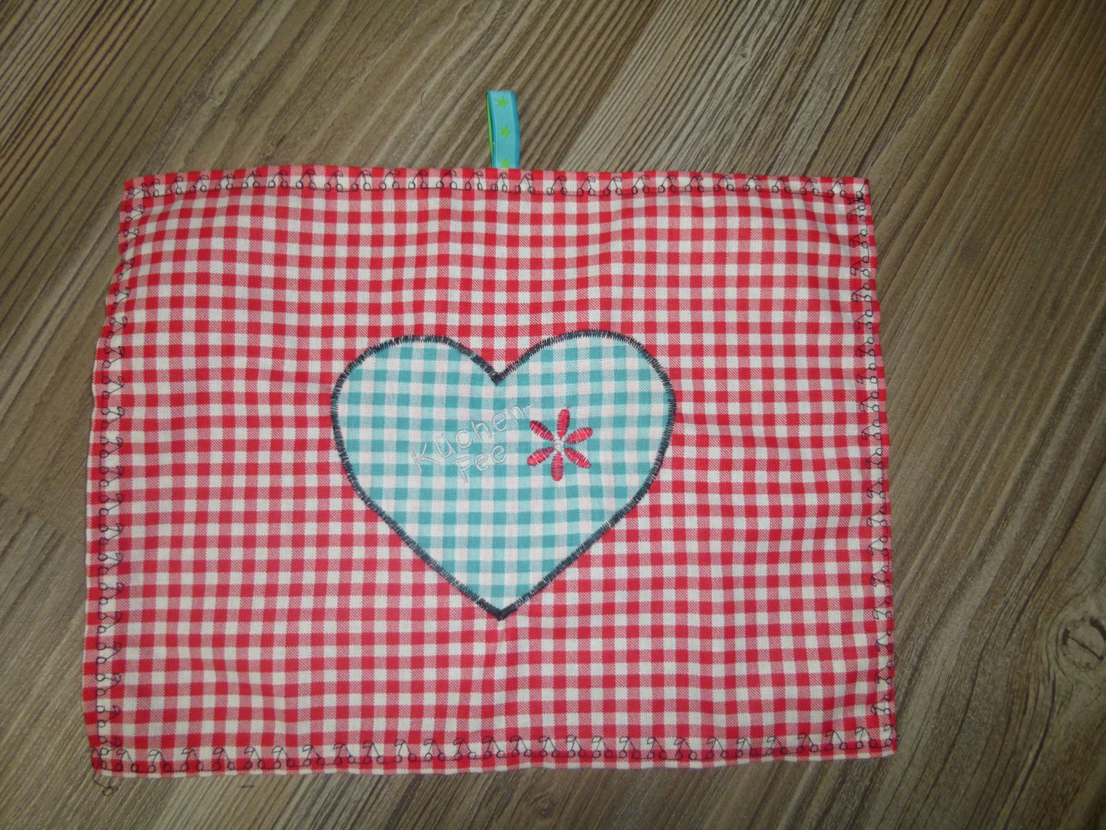 Blog-Inhaltsbild für 'Näh-Anleitung: Kinder-Geschirrtuch für Spieleküche'