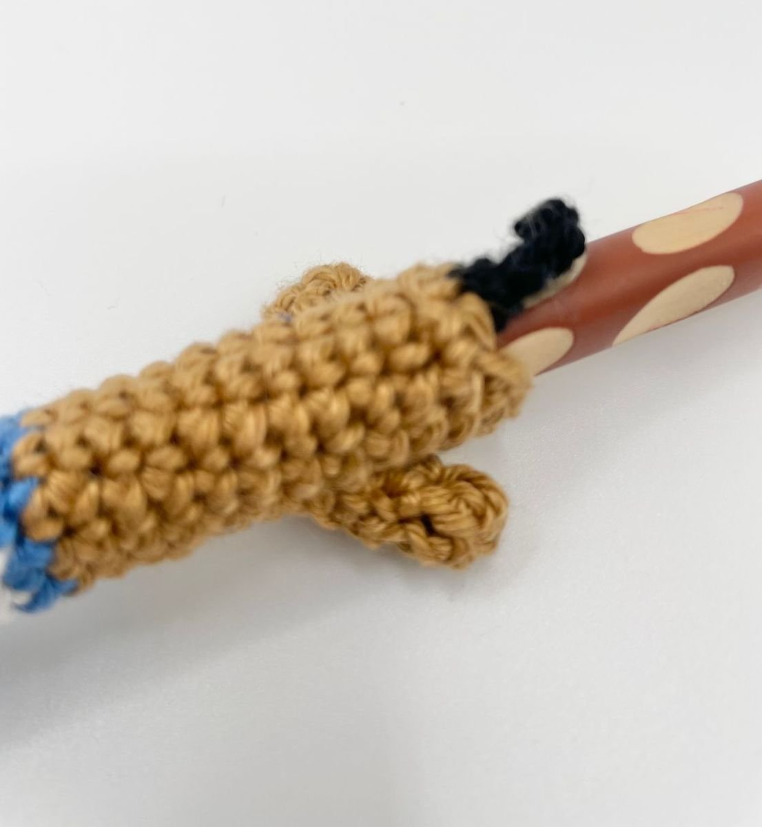 Blog-Inhaltsbild für 'Einfache Häkelanleitung: So gestaltest du deine eigenen Stifthüllen'