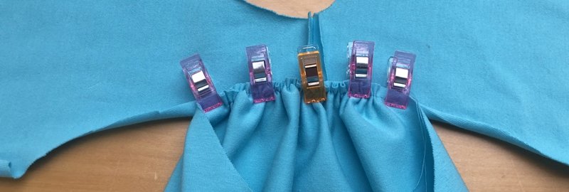 Blog-Inhaltsbild für 'Bolero nähen für Nähanfänger'