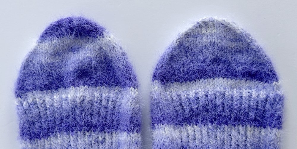 Blog-Inhaltsbild für 'Kuschelweiche Flauschsocken stricken'