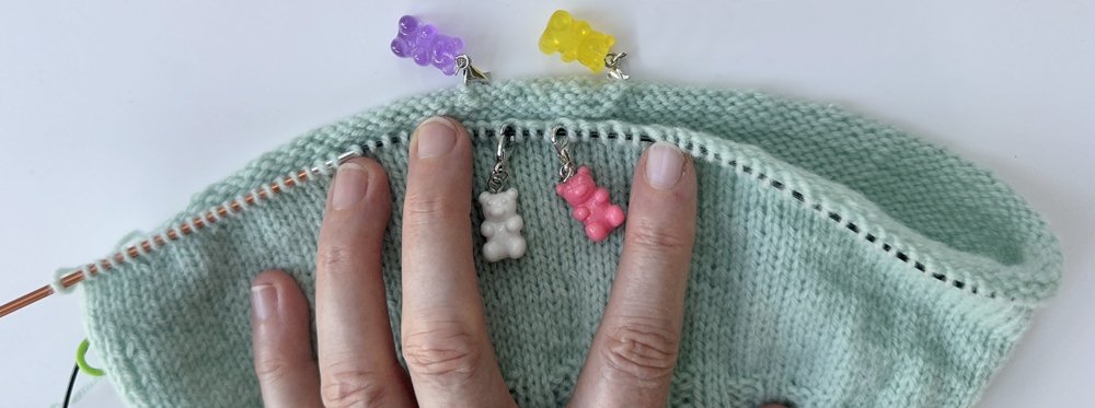 Blog-Inhaltsbild für 'Strickanleitung Babyhose in 3 Größen'