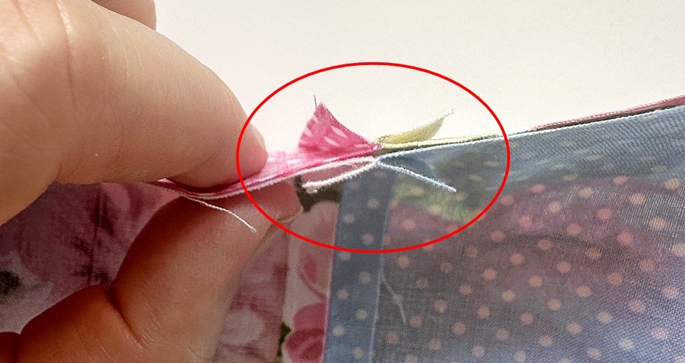 Blog-Inhaltsbild für 'Meine Nähmaschine - Teil 2: Nähmaschinenhaube nähen'