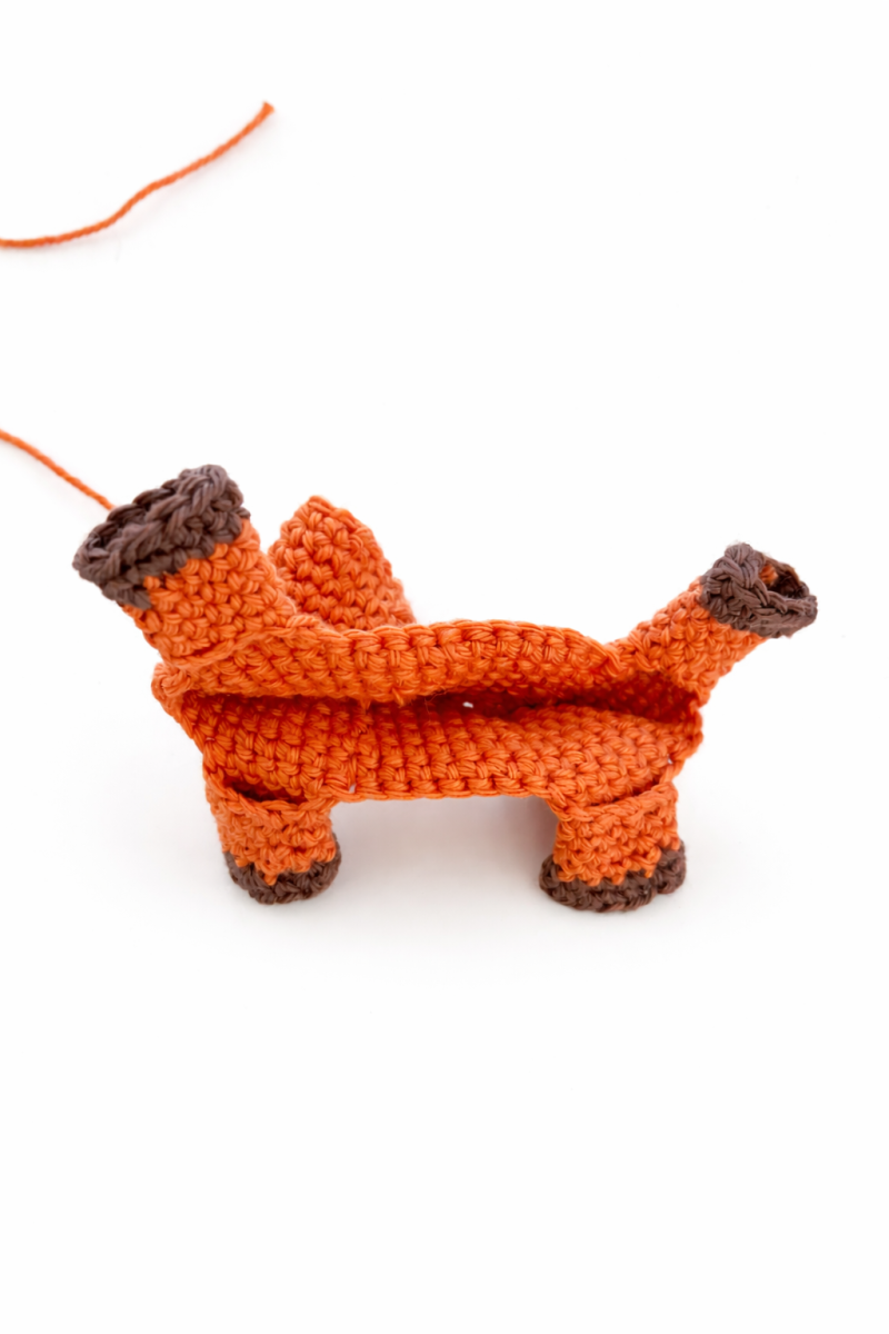 Blog-Inhaltsbild für 'Dromedar häkeln – ein kleines Wüstentier aus Wolle'