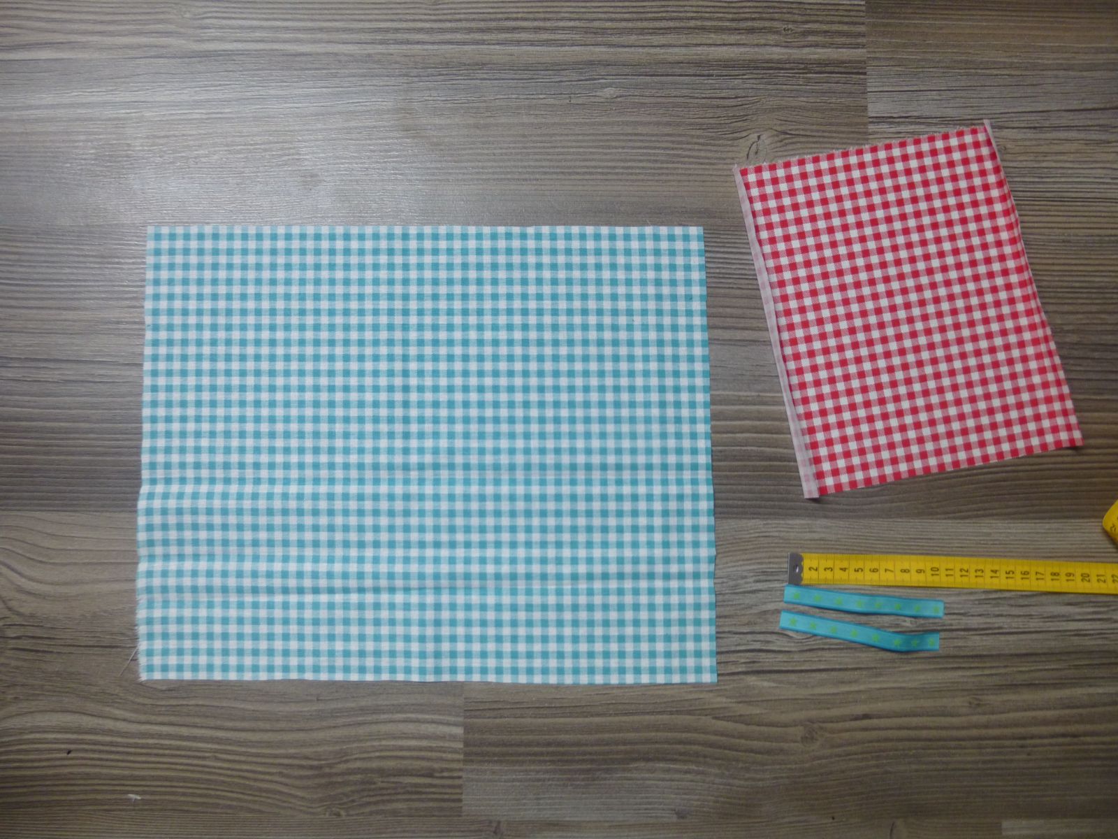 Blog-Inhaltsbild für 'Näh-Anleitung: Kinder-Geschirrtuch für Spieleküche'