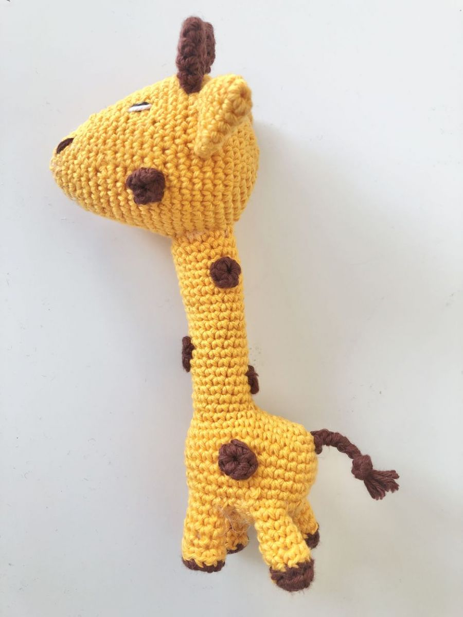 Blog-Inhaltsbild für 'Häkelanleitung kleine Giraffe'