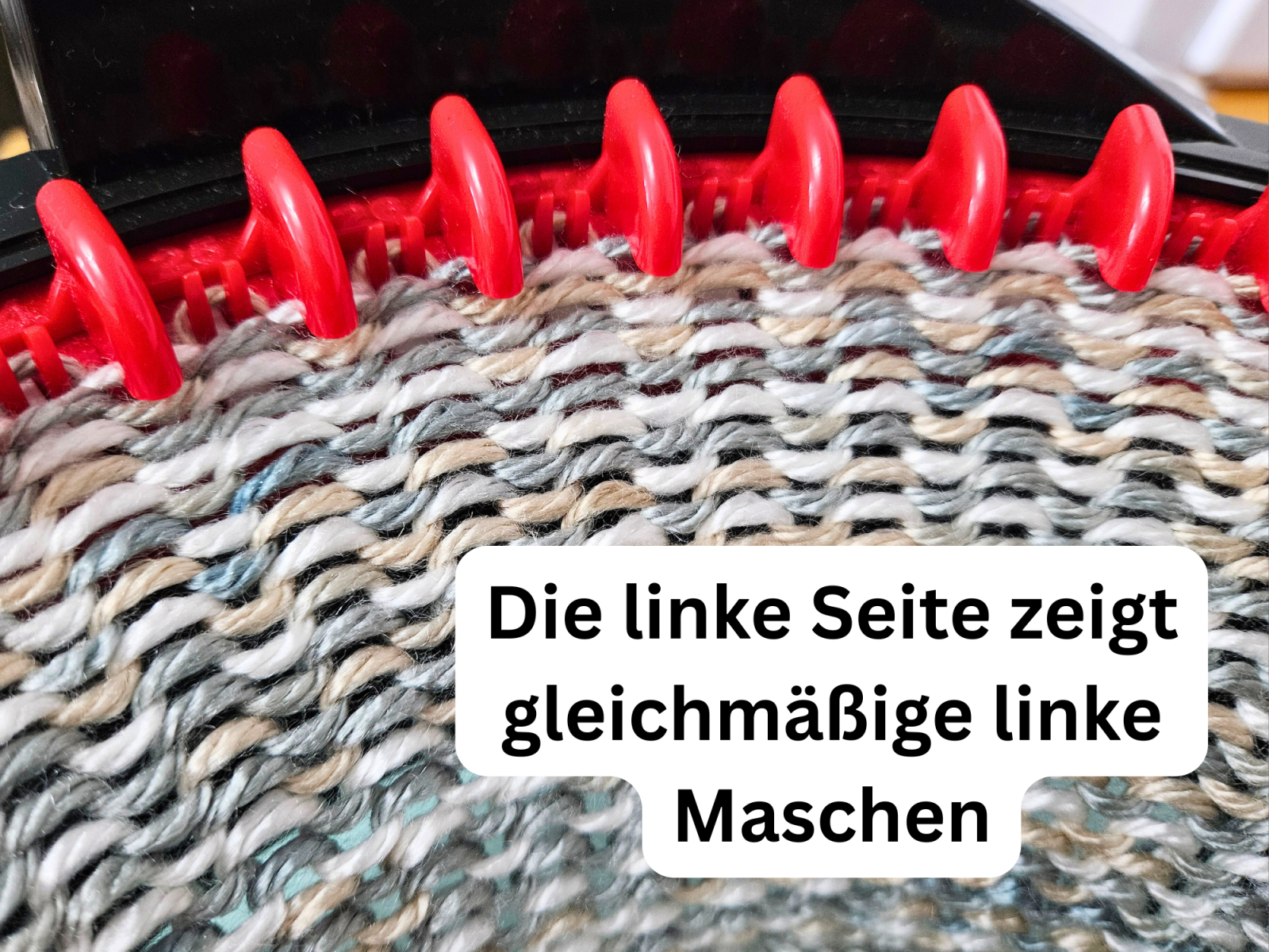 Blog-Inhaltsbild für 'Strickmühlen Praxisguide #1: Projekte, Garnwahl, Grenzen'