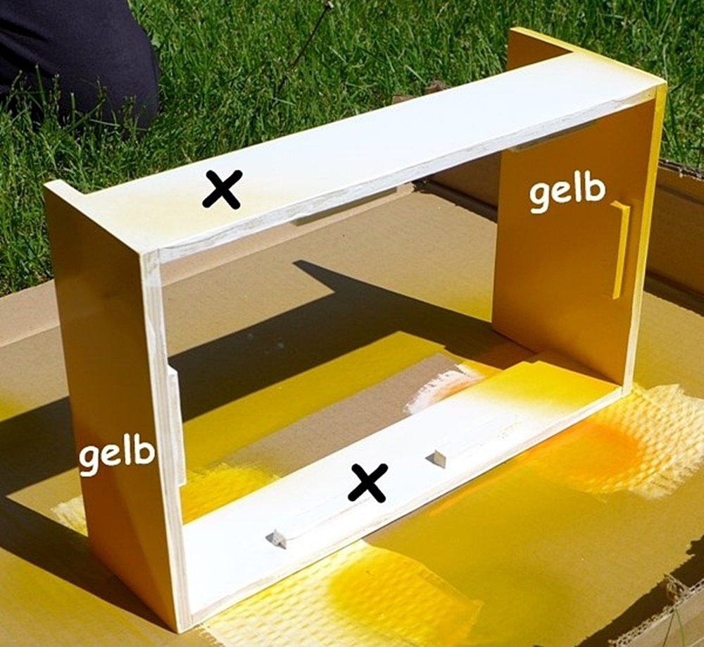 Blog-Inhaltsbild für 'Kreativ mit Holz: Wir bauen gemeinsam ein Puppenbett im Bauhausstil'