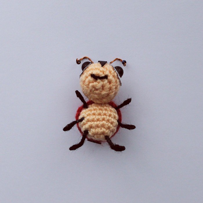 Blog content image for 'Чехол на чашку "Ромашки и букашки". Часть 2.'