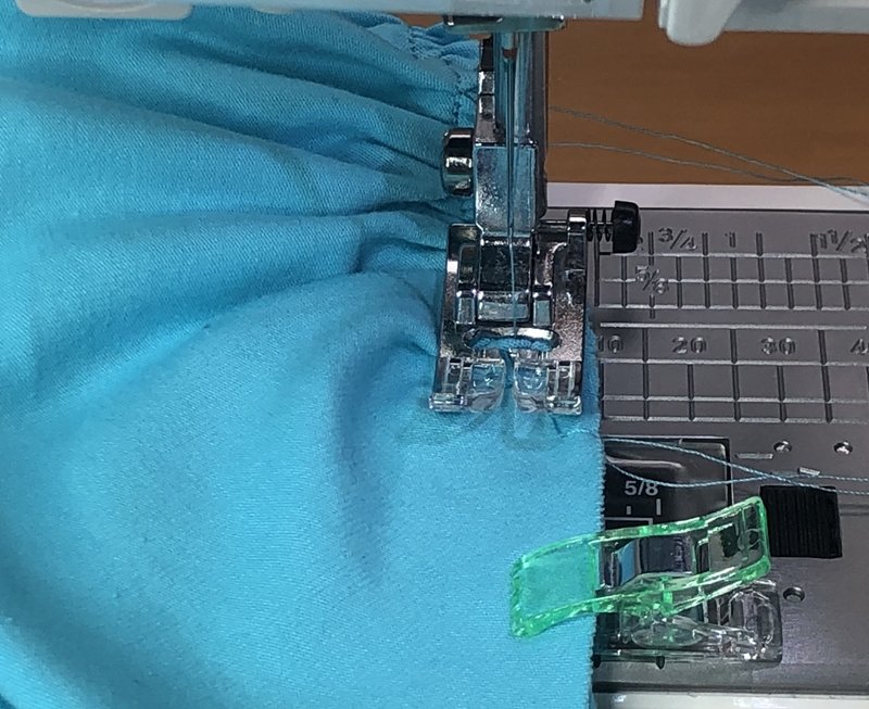 Blog-Inhaltsbild für 'Bolero nähen für Nähanfänger'