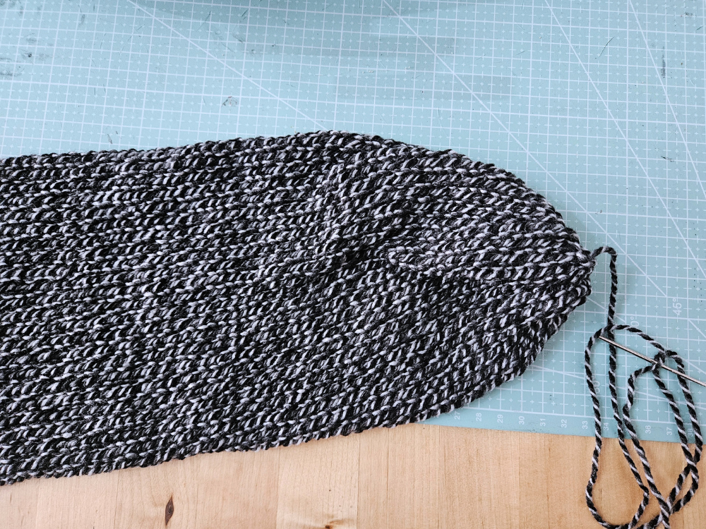 Blog content image for 'Knitting Machine Guide #2: First Projects (Beanie & Cowl)'