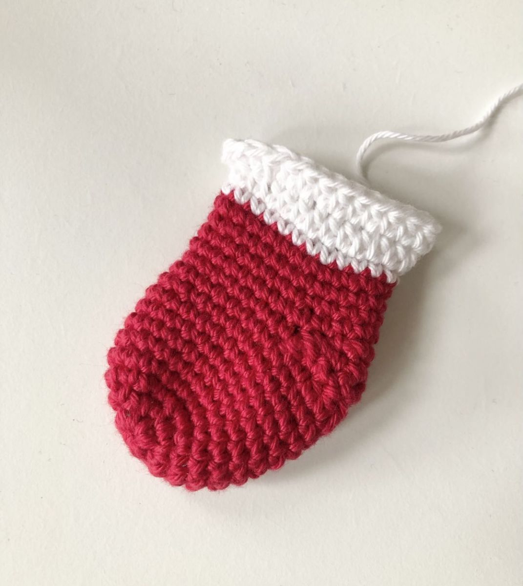 Blog-Inhaltsbild für 'Häkelanleitung Weihnachtskranz'