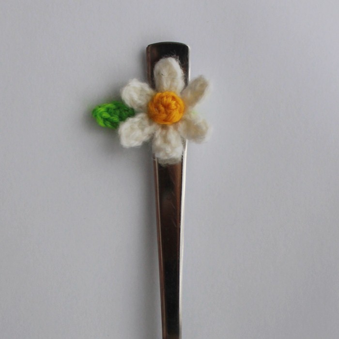 Blog content image for 'Чехол на чашку "Ромашки и букашки". Часть 2.'