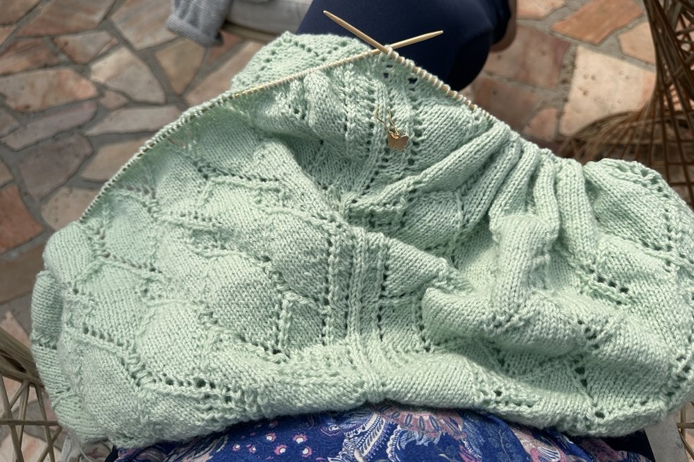 Blog-Inhaltsbild für 'Gestrickte Decken in Hülle und Fülle'