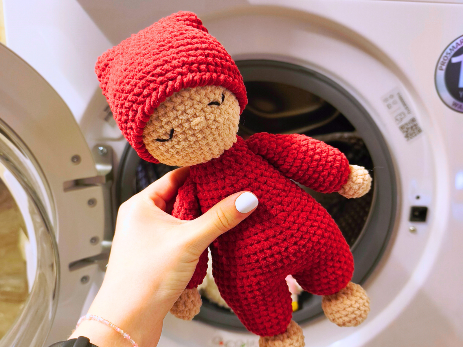 Blog-Inhaltsbild für 'Häkelstücke richtig pflegen, waschen und lagern'