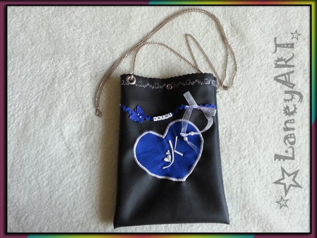 Blog-Inhaltsbild für 'Näh-Anleitung: Schöne Dirndl-Tasche / Trachtentasche'