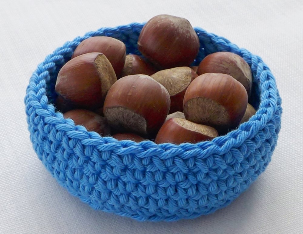 Blog-Inhaltsbild für 'Schlüsselanhänger aus Wollresten - Häkelanleitung auch für Häkelanfänger'