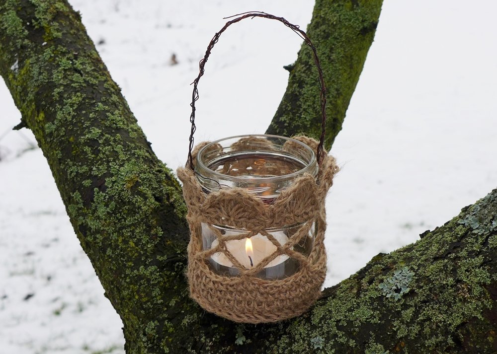 Blog-Inhaltsbild für 'Schlüsselanhänger aus Wollresten - Häkelanleitung auch für Häkelanfänger'