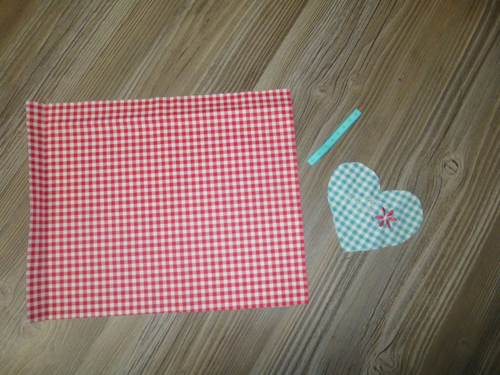 Blog-Inhaltsbild für 'Näh-Anleitung: Kinder-Geschirrtuch für Spieleküche'