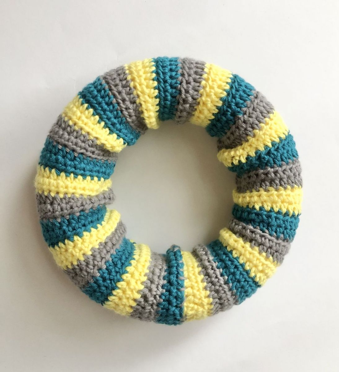 Blog-Inhaltsbild für 'Kostenlose Häkelanleitung Schweinchenkranz'